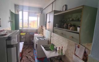 Apartament 2 camere decomandat - 52mp -Piata Nicolina - 87.000 euro ! - Poză 3