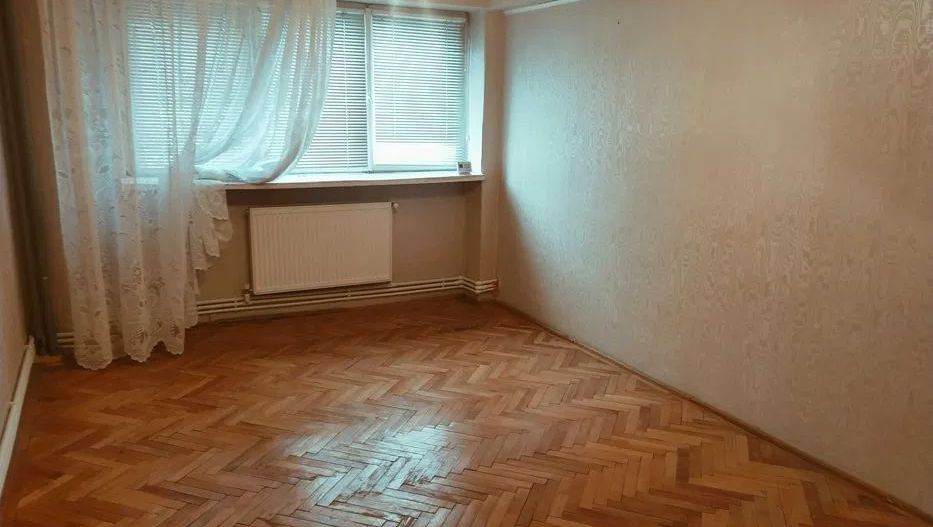 Apartament 3 camere dec,Micro 20,et 2 - Poză 2