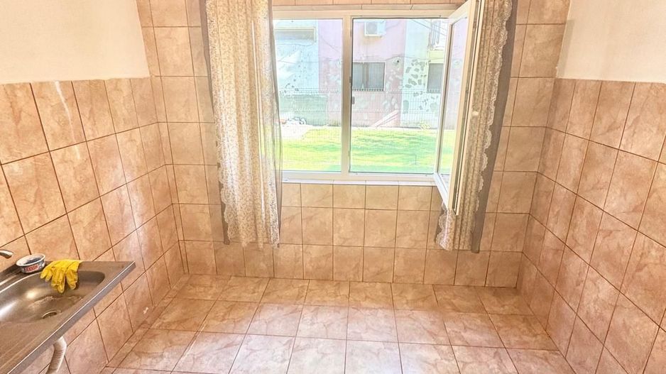 Apartament 3 camere, parter – Tineretului - Poză 1