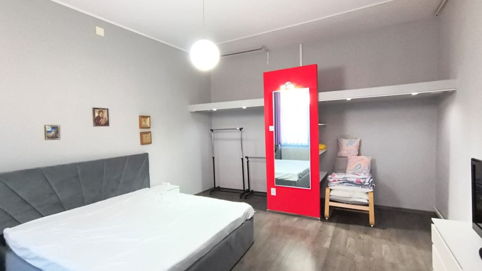 Apartament central, 2 camere, centrala gaz. 390 E/lună. Comision 0 - Poză 7