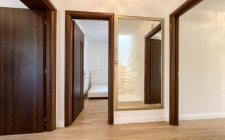 Amazing 6 Rooms Villa // Private Pool // 4 Parking Place / Erou Iancu Nicolae - Poză 35