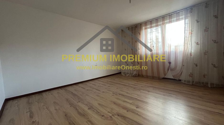 Casă de vânzare la 15 minute de Onești – teren 1000 mp - Poză 5