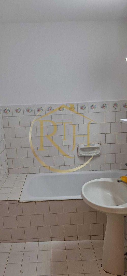 Oferim spre vânzare Apartament cu 2 camere decomandat - zona Lipovei - Poză 6