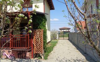 Calduroasa si primitoare - Poză 1