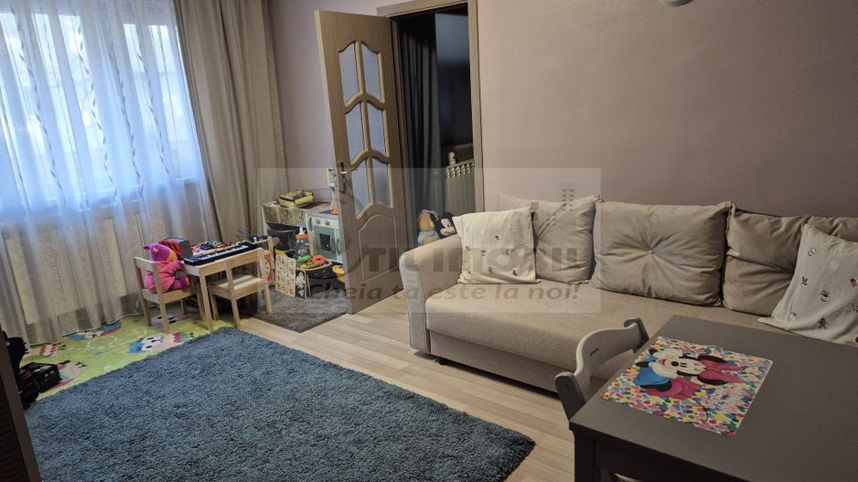 Apartament 2 camere, 80.000 Euro,Zona Alexandru cel bun - Poză 2