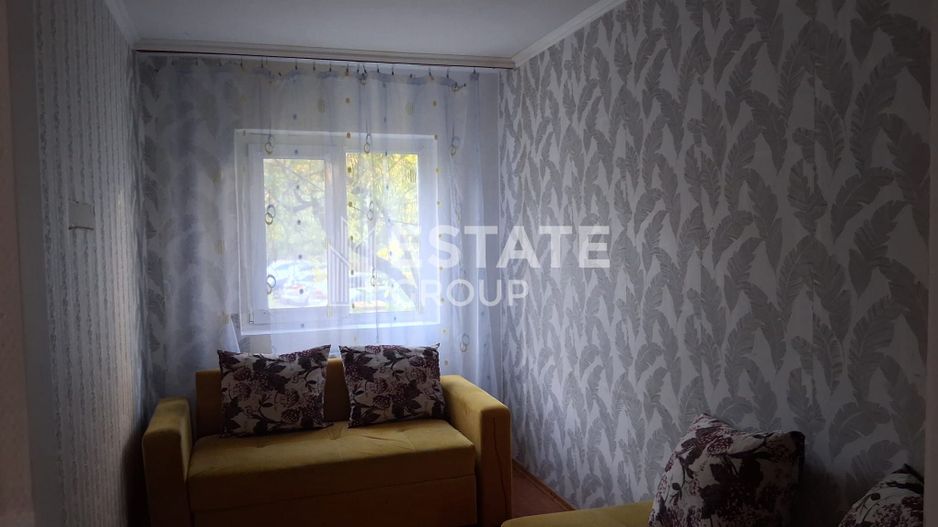 Apartament 3 camere, decomandat, Lipovei - Poză 2