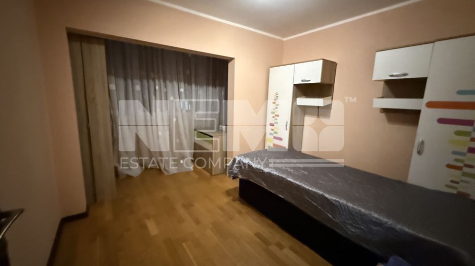 Apartament 3 camere | 100 mp | Zona Centrală | Etaj 1 | 450 €/lună - Poză 2