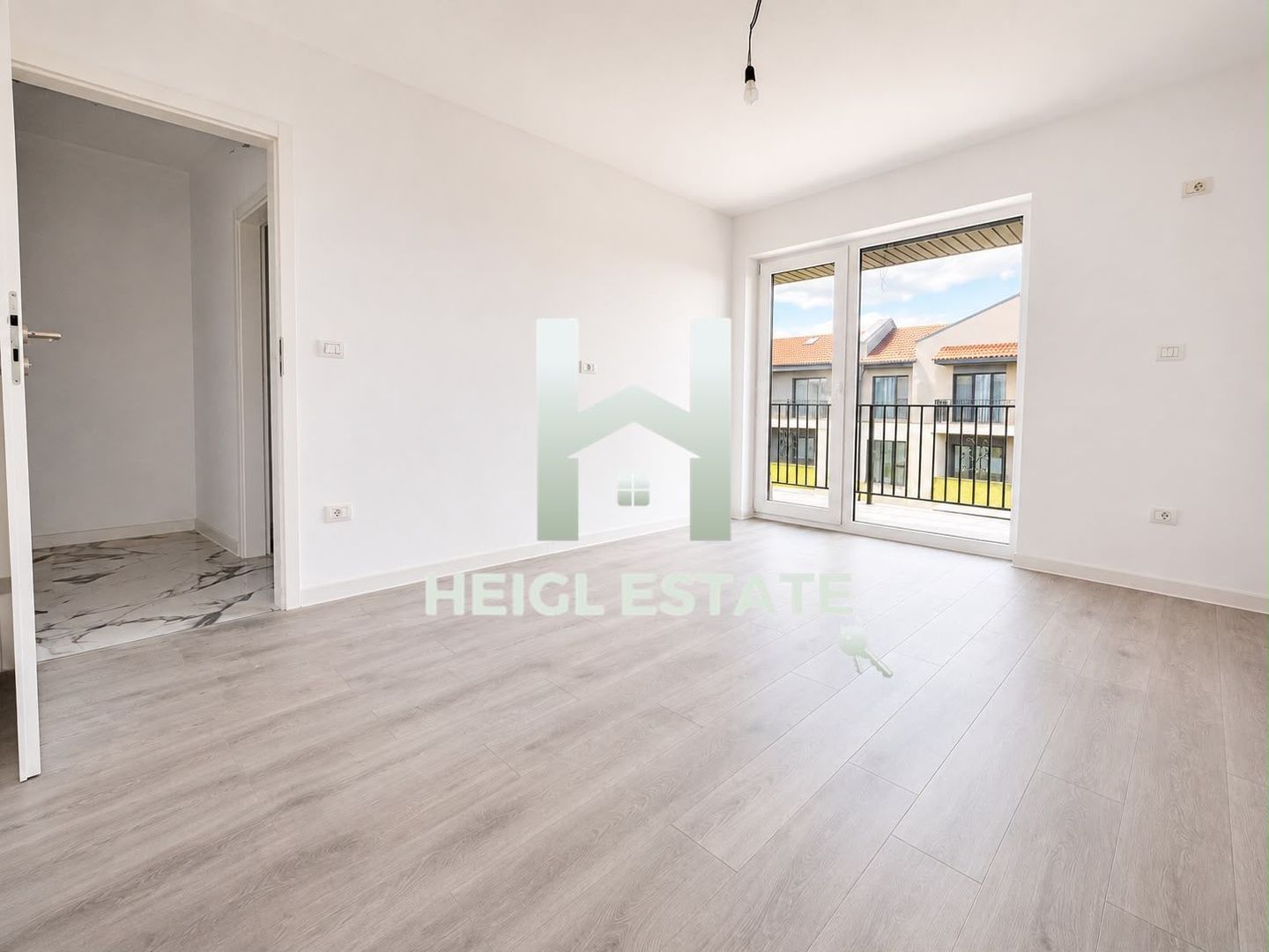 Apartament 2 camere de vânzare, Bucătărie închisă, Giroc - Poză 2