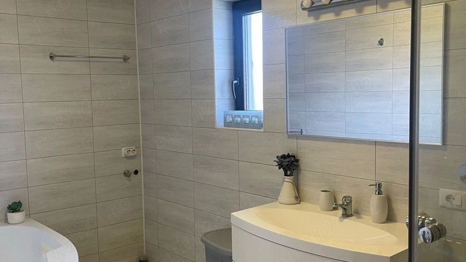 Giroc-Lidl | 4 camere | Mobilată complet | Curte amenajată | 3 parcări - Poză 7