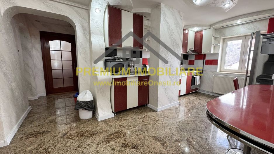 Apartament 3 Camere - Zona MAL - 98 MP - Poză 1