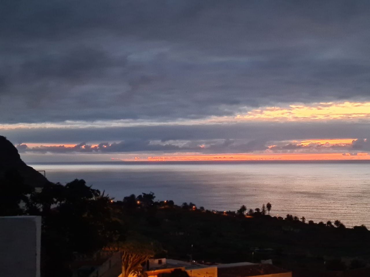 Vilă pe 3 nivele terasată în Tenerife Oceanul Atlantic - Poză 13