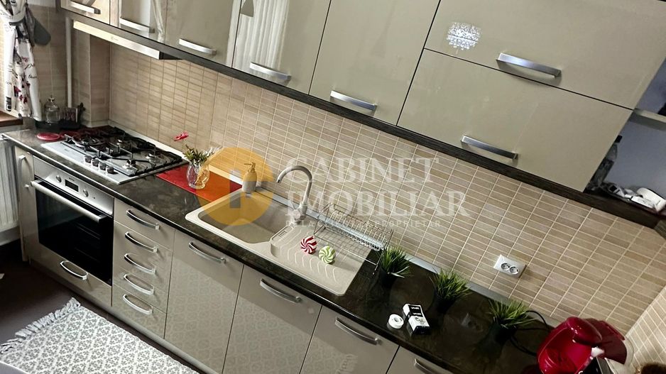 Apartament Cu 3 Camere Etaj 1 Zona Cug - Poză 10