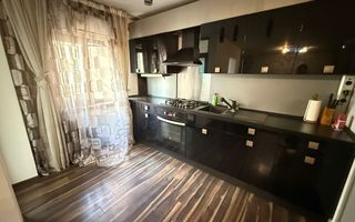 4 Camere Etaj 2 George Enescu Foarte spatios Liber 96mp An 1984 - Poză 7