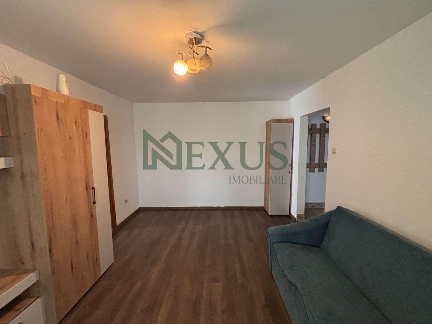 Apartament 2 camere semidecomandat | Stil modern-clasic | Zona Cornișa - Poză 1