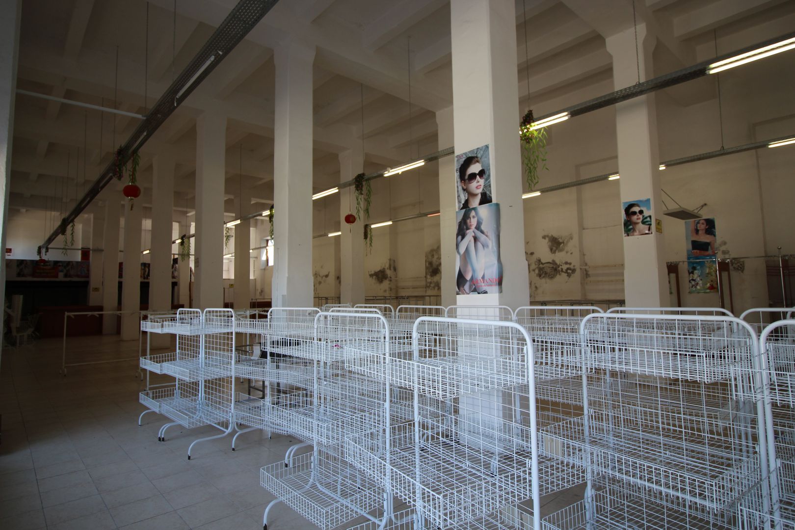 Spatiu comercial tip hala - zona semicentrala - Poză 26