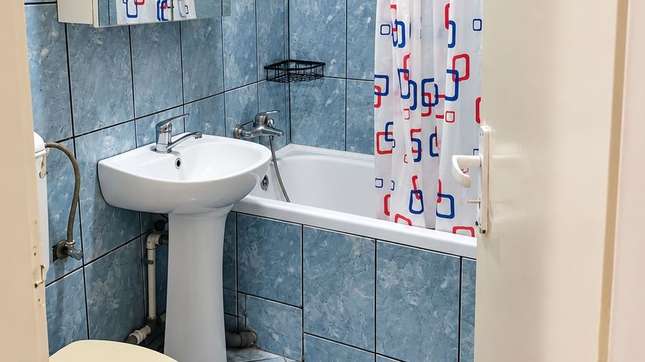 Bălcescu – Victor Babeș | 2 camere | Centrală proprie | Climă | Etaj 3 - Poză 2