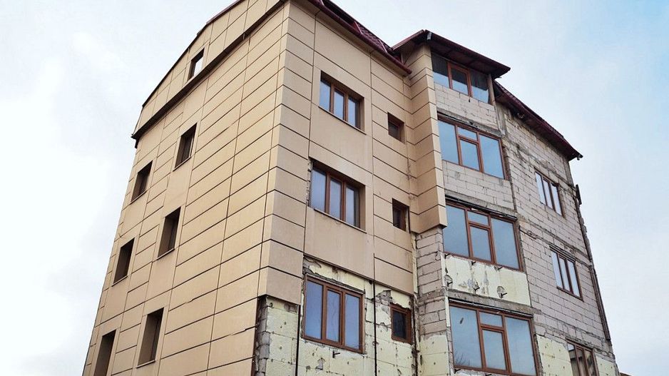 Vanzare Bloc nefinisat, P+3+M, Popa Sapca - Poză 1