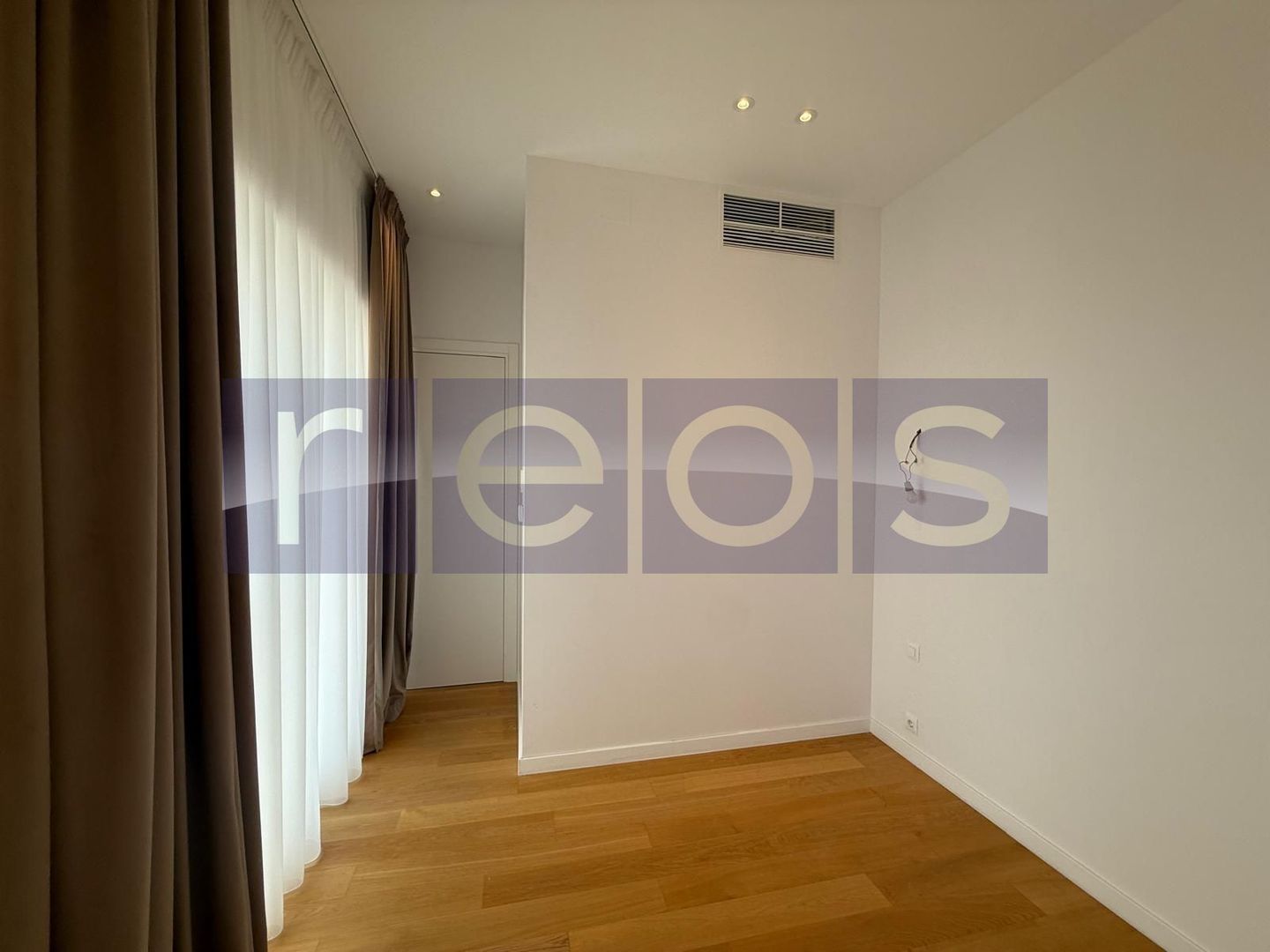 INCHIRIERE 3 CAMERE | ONE VERDI | LOC PARCARE | FINISAT LUX | - Poză 23