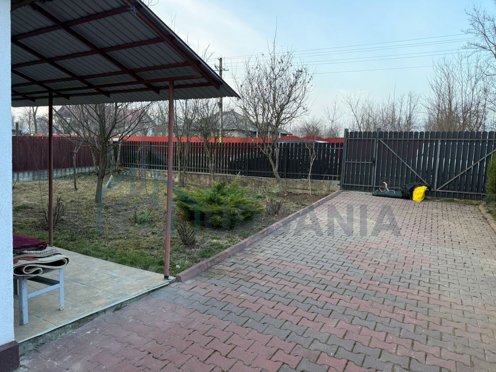 Casă de vânzare în satul Hărtoape, comuna Vânători, județul Iași - Poză 3