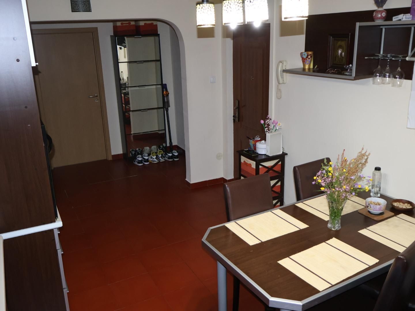 Girocului | 4 Camere| Etaj intermediar | Centrala proprie | Mobilat si utilat - Poză 4