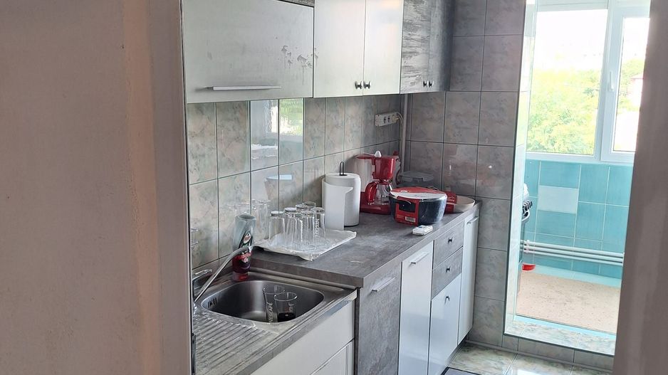 Regim hotelier, 2 camere, Micro 17, 200 lei/noapte - Poză 15