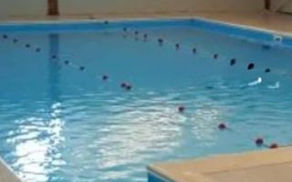 Imobil comercial si piscina functioala Piata Victoriei - Poză 6