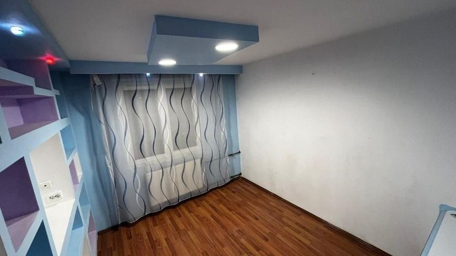 3 camere - Aparatorii Patriei - loc de parcare - Poză 8