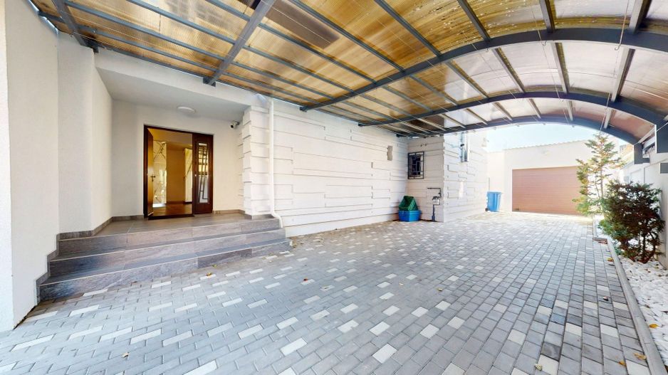 Un singur cuvant-IREPROSABILA - Poză 5