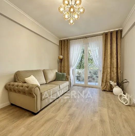 Apartament 2 camere + balcon | 50mp + 3mp | zona Ultracentrala - Poză 2