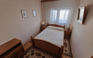 GARA - ARCU - 3 CAMERE DECOMANDAT - ETAJ INTERMEDIAR - BOXĂ + LOC DE PARCARE - Poză 4