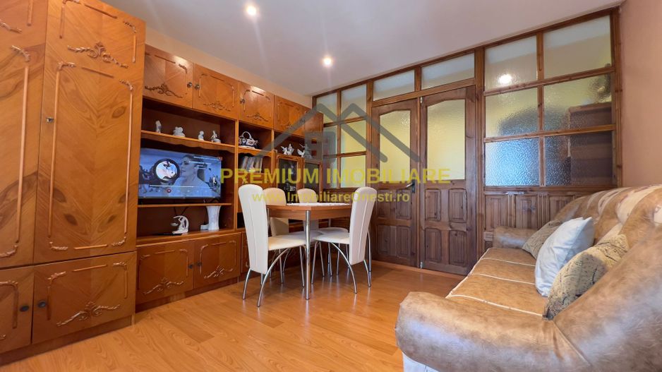 Apartament cu 2 camere decomandat zona de sus - Poză 2