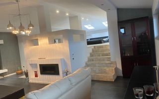 VALEA LUPULUI  ROND ERA  APARTAMENT 2 CAMERE PE 2 NIVELE 90MP - Poză 10