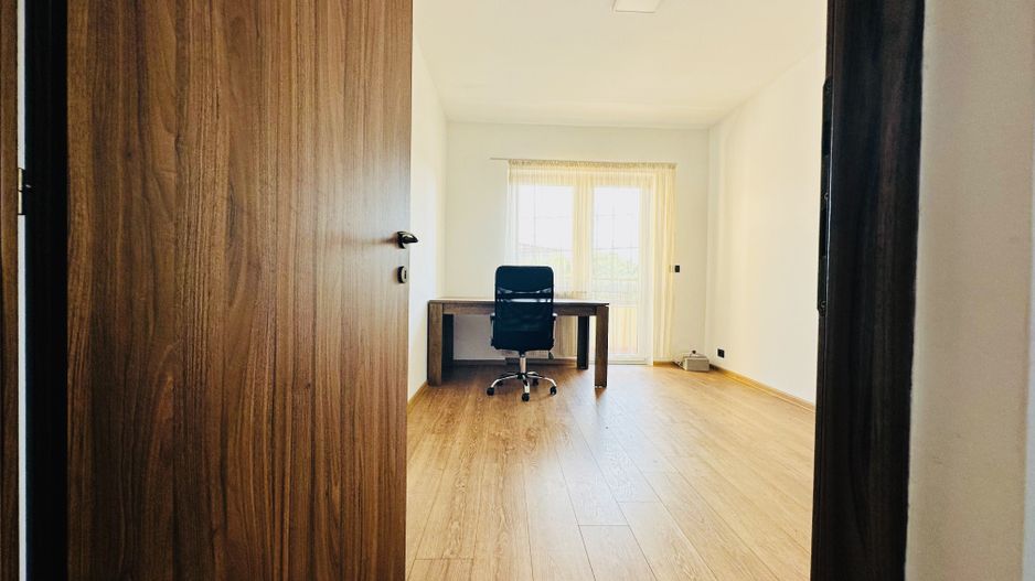 Casa individuala cu 4 dormitoare, 184 mp | Garaj & Gradina | Fropin - Poză 16