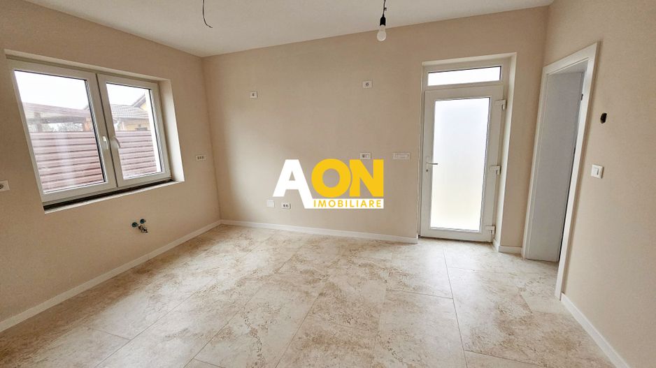 Casă nouă P+1, 4 camere, 124 mp utili, panouri solare, cartier Orizont - Poză 6