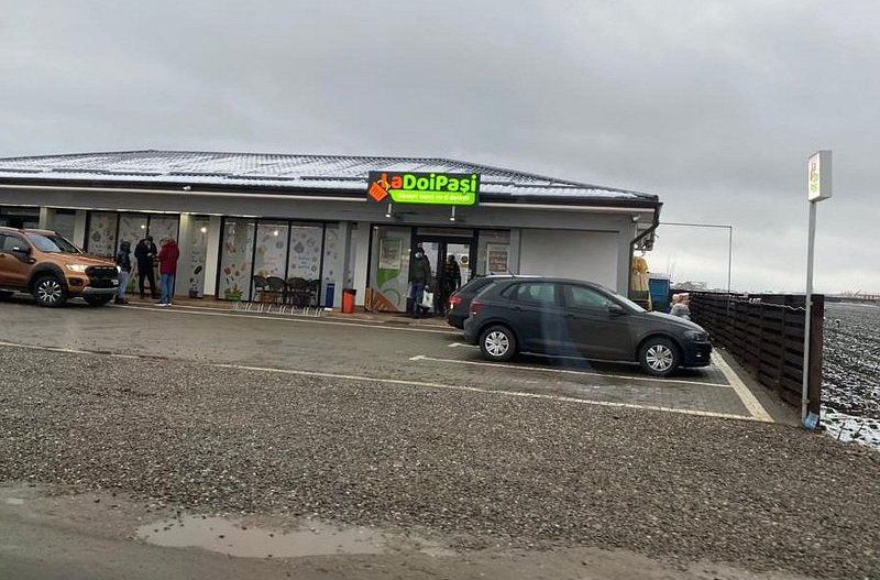 Vindem teren 500 mp cu toate utilitatile zona Cristian - Poză 4