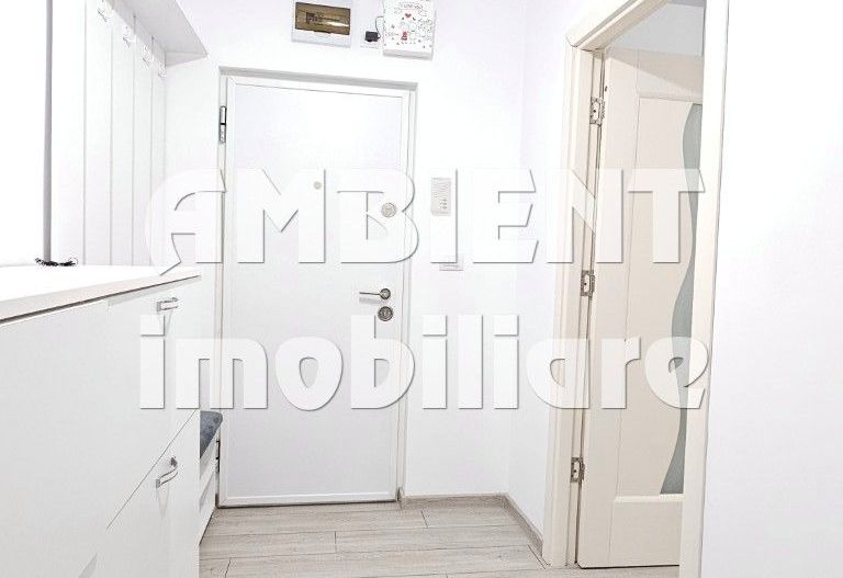 Apartament 2 camere, etaj 3, RENOVAT TOTAL, zona CENTRU; - Poză 7