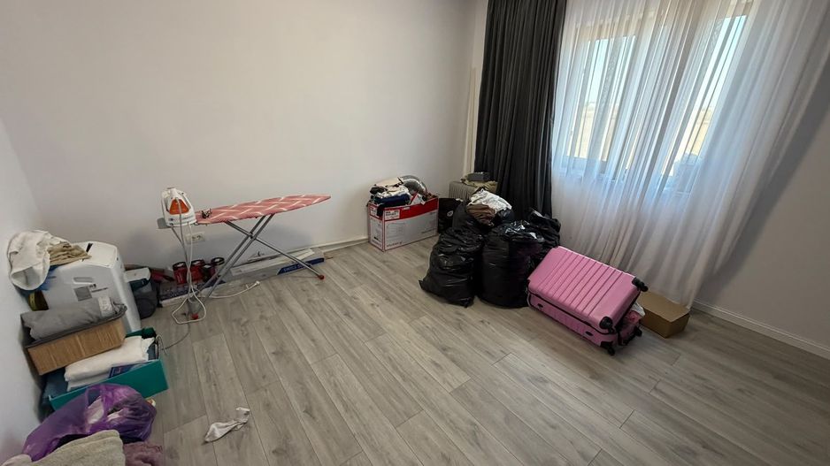 CASA INDIVIDUALA - TEREN 370 MP, PISCINA, SEMI-MOBILAT, COMISION  0% - Poză 14