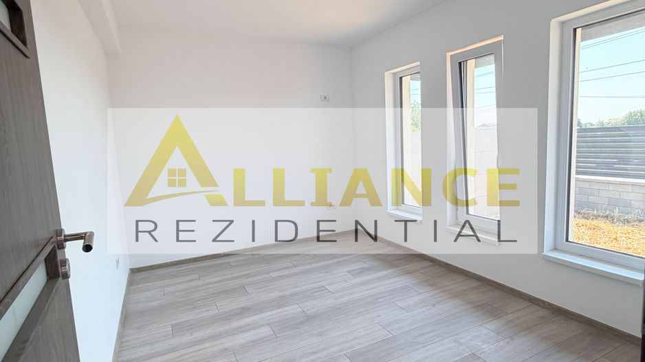 Casa de vanzare in Comuna Berceni | Zona de intrare | 5 camere | - Poză 6