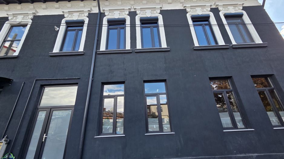 Apartament 3 camere decomandat-Parcul Carol - Poză 1