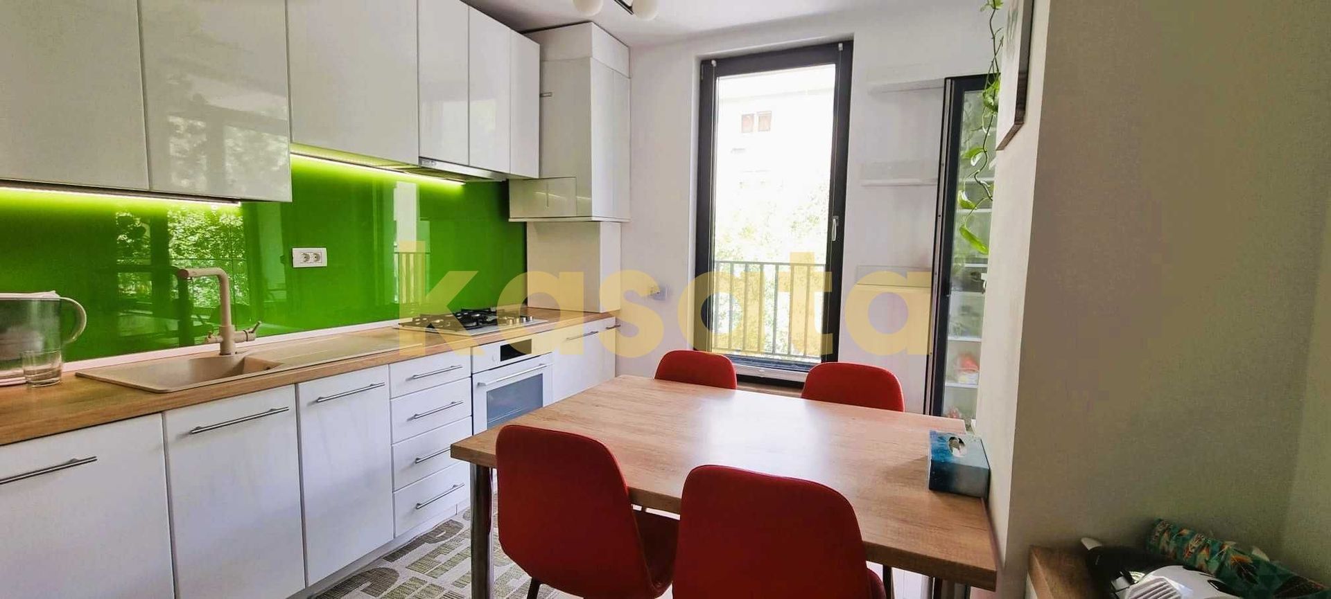 Apartament spațios cu 4 camere de închiriat în zona Aviației - Poză 4