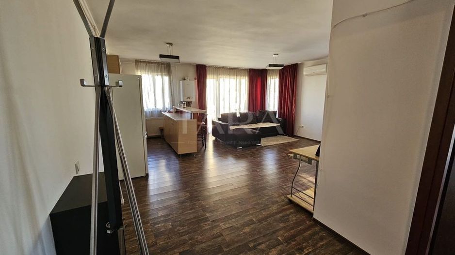 Apartament spațios, 2 camere, 2 balcoane, în zona Florilor. - Poză 1