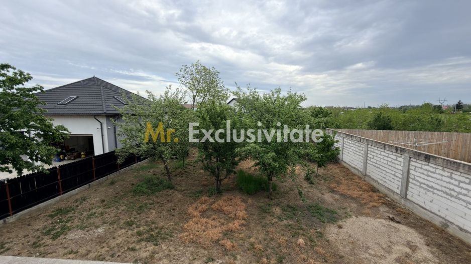 Casa sptioasa cu potential real in Maracineni la 5 pasi de Pitesti-Arges! - Poză 16