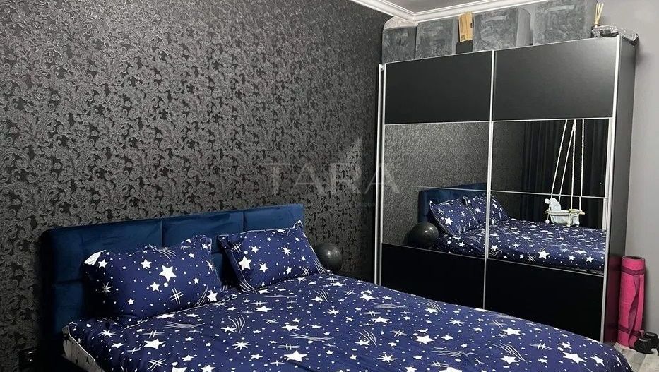 Apartament cu 3 camere de vânzare în Floresti - Poză 6