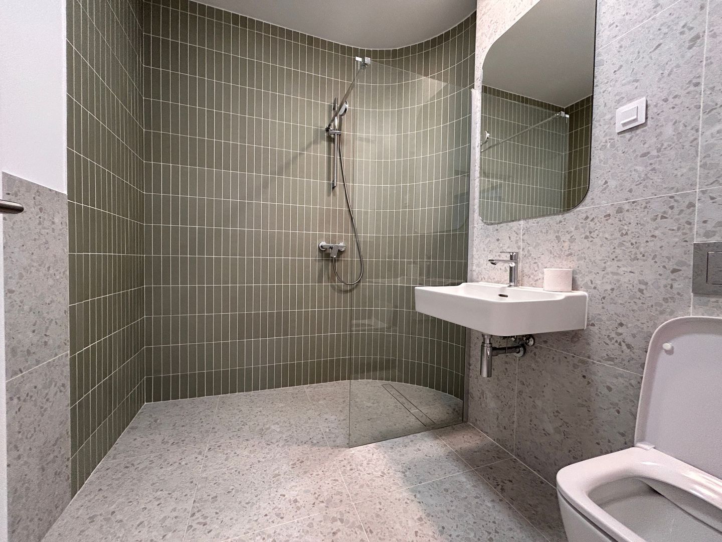 APARTAMENT 2 CAMERE | GREEN LAKE | LOC DE PARCARE | GRADINA 168MP - Poză 11