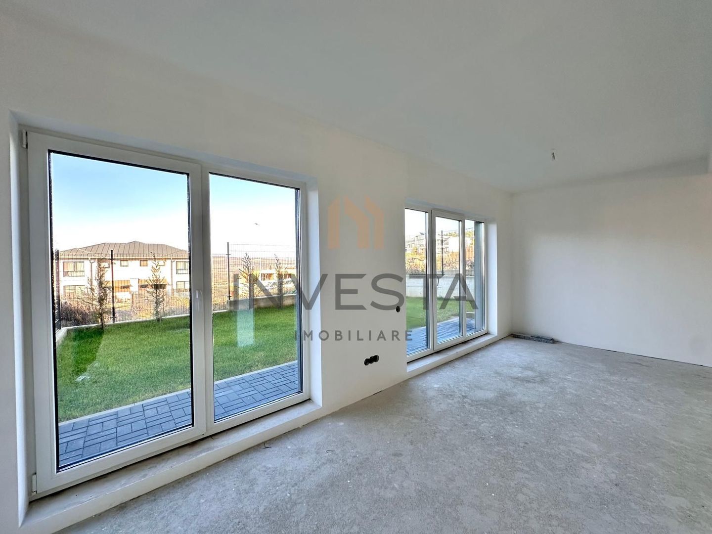 Casa tip duplex cu panorama deosebita!  Constructie premium! - Poză 3