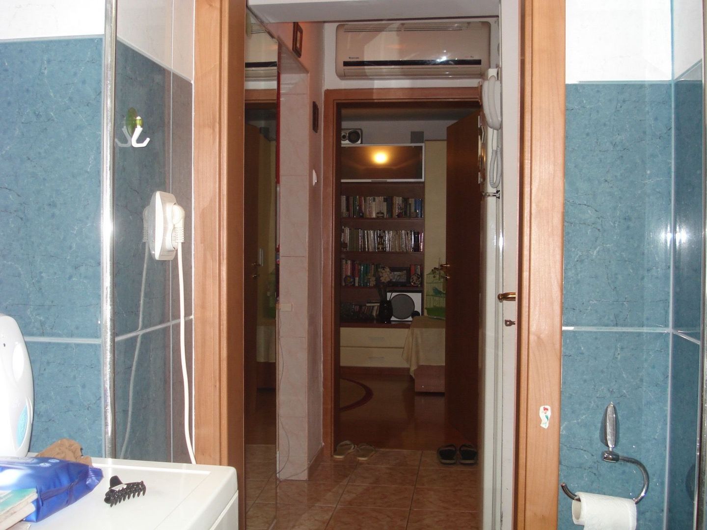 Apartament cu doua camere, Brancoveanu, 75.000€ negociabil - Poză 3