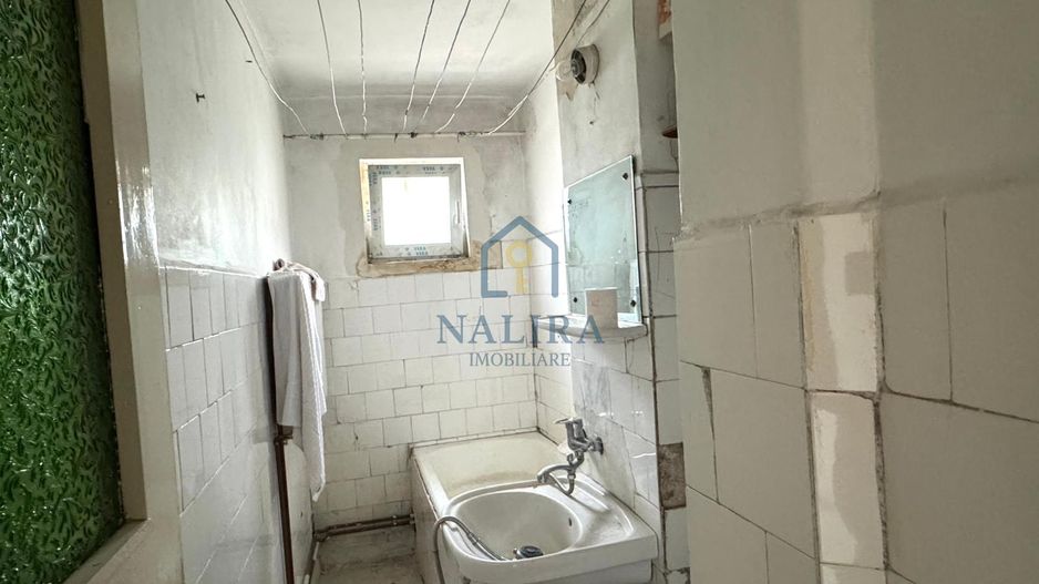 Vanzare apartamnt - 3 camere - etaj 1 Matei Basarab - Poză 6