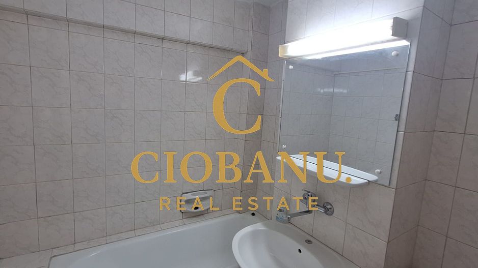 Apartament de inchiriat zona Calea Bucuresti-Piata Mare - Poză 5