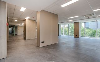 Chirie, spațiu comercial amplasat pe bd. Ștefan cel Mare, Centru - Poză 8