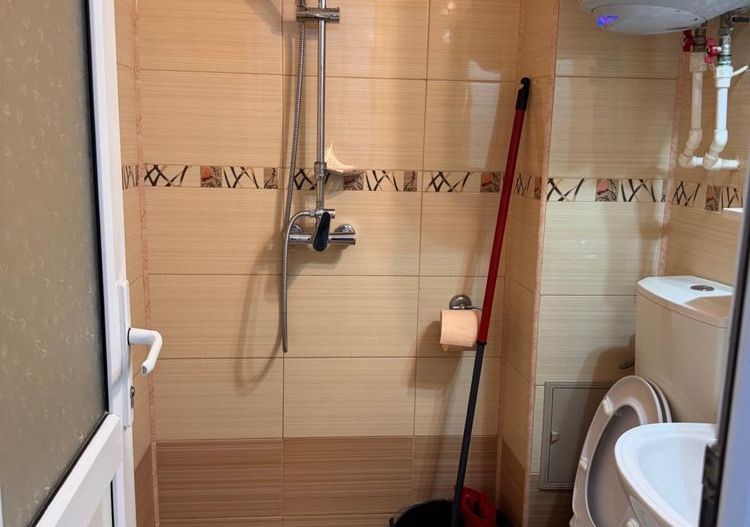 Garsoniera  Tiglina 1,mobilata si utilata - Poză 5